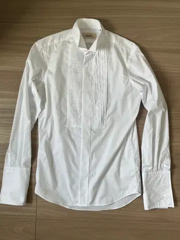 윙카라 셔츠 (배송비 부담)