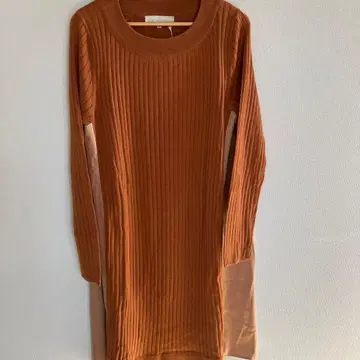 오렌지 컬러 튜닉 자유구