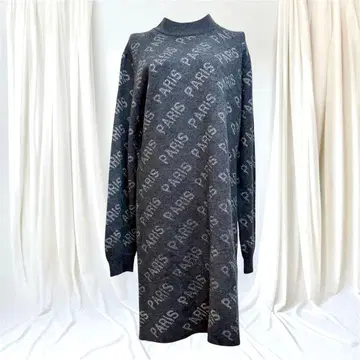 이탈리아제 PARIS 로고 긴팔 두꺼운 원단 니트 원피스 그레이