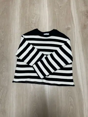 트리코트 진 마르크 보더 니트