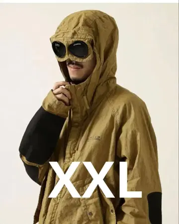 C.P. Company * Clarks / ANORAK BEAMS T