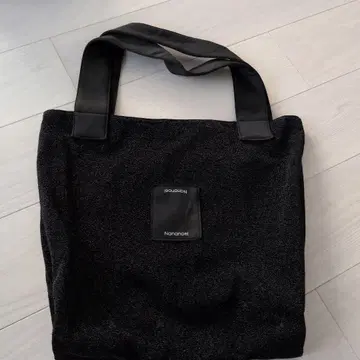 Nanamica 블랙 토트백