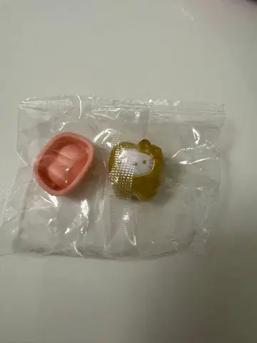 산리오 캐릭터즈 모두 함께 되자! 치아 레어 가챠 키티 골드