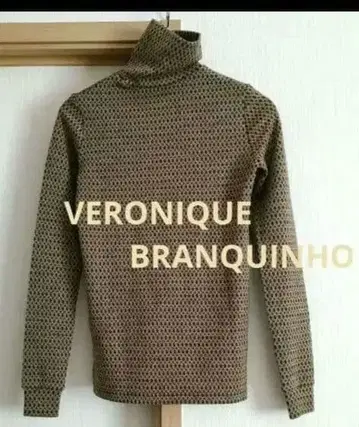 베로니크 블랑키노 키 올 패턴 38 터틀 상의