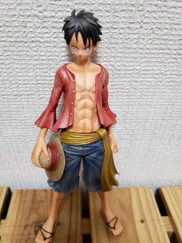 원피스 루피 피규어