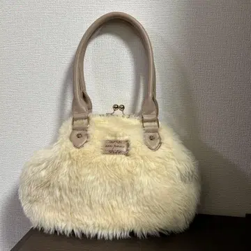 ( 559 ) 엑시즈팜 가마구치 퍼 백 복슬복슬 귀여운 새상품급