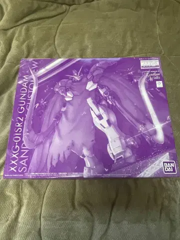 MG 1/100 건담 산드로크 개조 EW