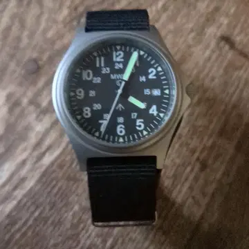 MWW 아날로그 손목시계 블랙