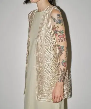 TODAYFUL 자수 미들 베스트