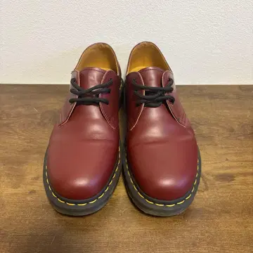[ 1회 사용 ] 닥터마틴 Dr. Martens 3홀 신발
