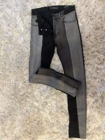 JOHN RICHMOND 데님