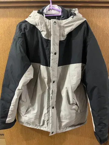 워크맨 이지스 퓨전 다운 XL 그레이/블랙