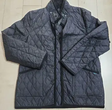 SHIPS 블랙 퀼팅 자켓