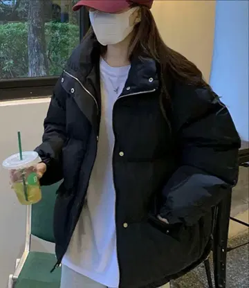 블랙 다운 자켓