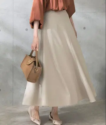 플레어 롱 스커트 어반리서치 로쏘 베이지