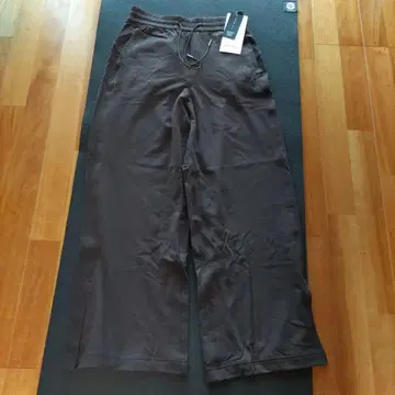 lululemon French Terry High-Rise Pant M