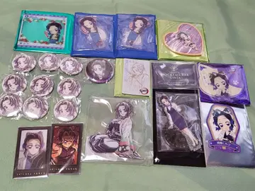 귀멸의 칼날 코쵸우 시노부 22점