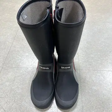 DAIWA 낚시용 부츠 펠트 밑 지퍼 달린 27.0cm