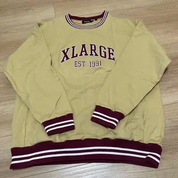 XLARGE 베이지 크루넥 트레이닝복