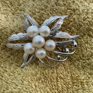 쇼와풍 앤티크 브로치