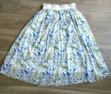 PARADIS TERRE 꽃무늬 플레어 스커트