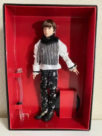 BTS 마텔 프레스티지 인형 SUGA