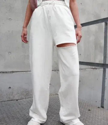 FIG&VIPER 데미지 로고 와이드 팬츠 화이트 미착용