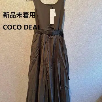 [ 미착용 택 포함 ] COCO DEAL 슬리브리스 롱 원피스 사이즈 1