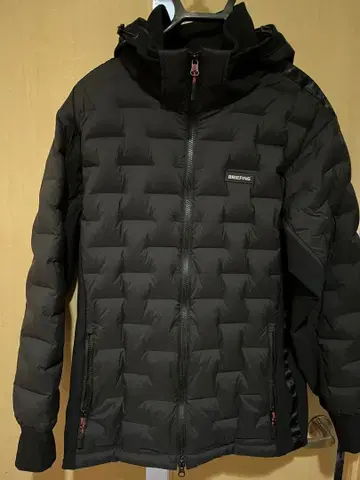 미사용 BRIEFING 하이브리드 다운 파카 블랙 M 사이즈 정품