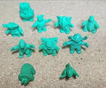 [ 다른 지우개와 묶음 판매 가능 ] 울트라맨 괴수 지우개 10개