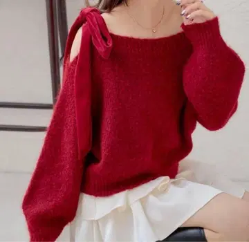 CHICO 벨로아 리본 원숄더 루즈 니트