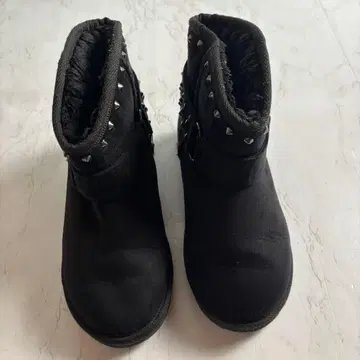 Flag blu-verde 벨트 스터드 장식 어그 부츠 블랙 M