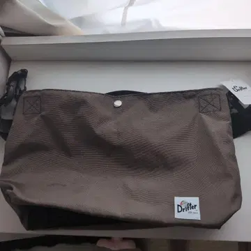 Drifter CARRY ALL BAG 커피