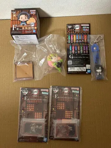 귀멸의 칼날 제일복권 ~언니의 원수~ 이구로 오바나이 칸로지 미츠리 세트