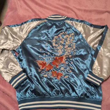 자수 금붕어 스카잔 파랑 은색