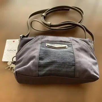 Kipling 숄더백 참 포함