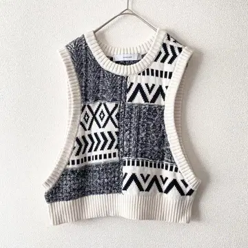 [ 새상품급 ] sneeuw 니트 베스트 화이트 블랙