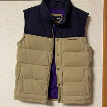 patagonia 다운 베스트 S 사이즈 베이지/네이비