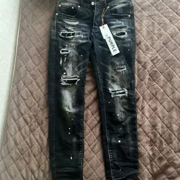 PURPLE 데미지 가공 블랙 데님 30