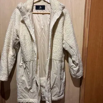 보아 소재 후드 부착 롱 자켓