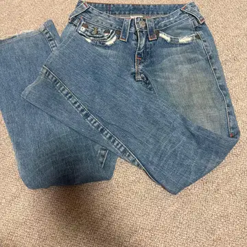 트루 릴리전 부츠컷 데님