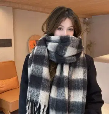 체크 무늬 울 혼방 머플러