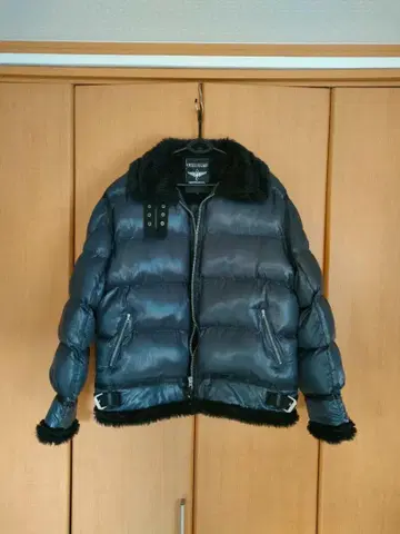 OVER HEAD 다크 그레이 다운 자켓 ( 미사용 새상품급 )