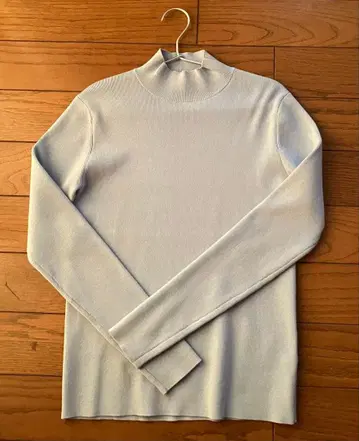 RIMARK 라이트 블루 터틀넥 긴팔 니트