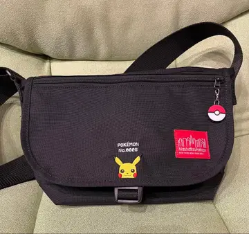 Manhattan Portage 포켓몬 메신저 백 피카츄