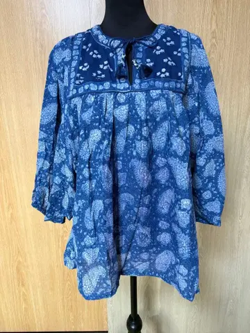 ANOKHI: 블록 프린트 네이비 꽃무늬 오부 소매 플레어 셔츠