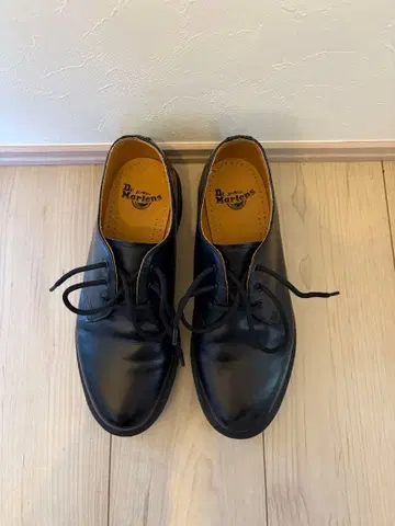 닥터 마틴 블랙