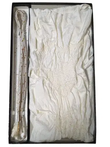 일본 정통의상 소품 쥐어짜기 오비 장식 천 허리띠 화이트 금실