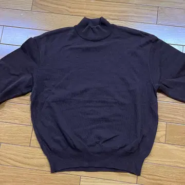 CORDIER 울 100% 다크 브라운 터틀넥 스웨터