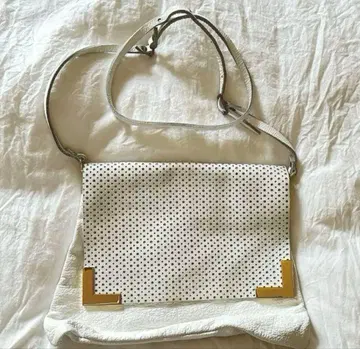 [배송비 포함] Jas M.B. 펀칭 가죽 숄더 화이트